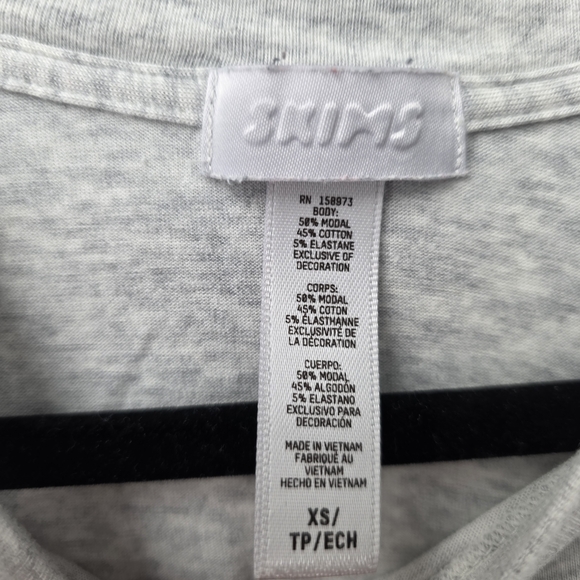 SKIMS Light Gray Short Sleeve Tee - Picture 3 of 6